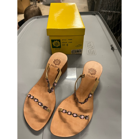 Women's Yellow Box Sandals Size 6 Pink - Picture 1 of 3